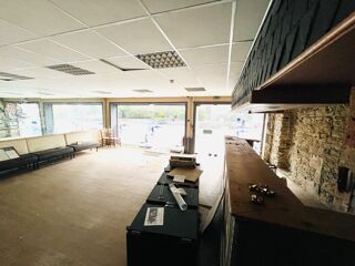  Immeuble à vendre 15 + pièces 300 m² Plumeliau