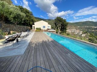  Maison  vendre 6 pices 240 m