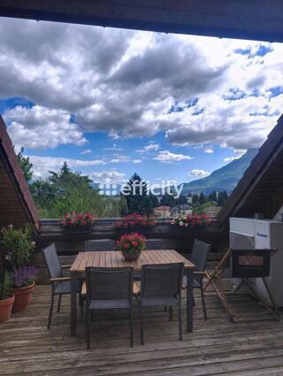  Loft à vendre 5 pièces 158 m² Saint egreve