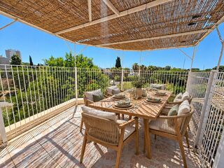 Vente Appartement Hyères Les Salins,  Appartement 137 m², dernier étage, Toit terrasse, 2 pkgs Hyeres