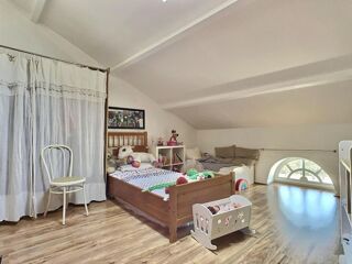  Appartement � vendre 3 pi�ces 85 m�