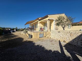 House in Reillanne, Alpes-de-Haute-Provence