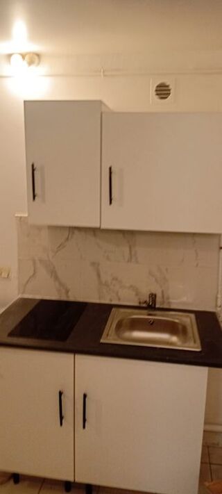  Appartement à louer 1 pièce 20 m²