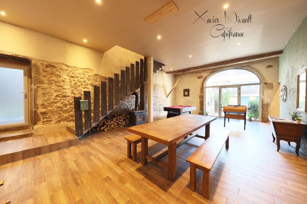 Vente Maison Maison à vendre 9 pièces SAINT AMOUR (39) Saint amour