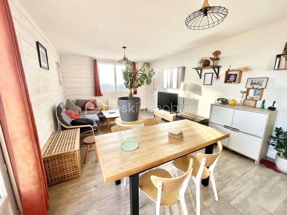 Vente Appartement 3 PIECES LUMINEUX au dernier étage avec une très belle vue + grand box + grande cave Thorigny sur marne