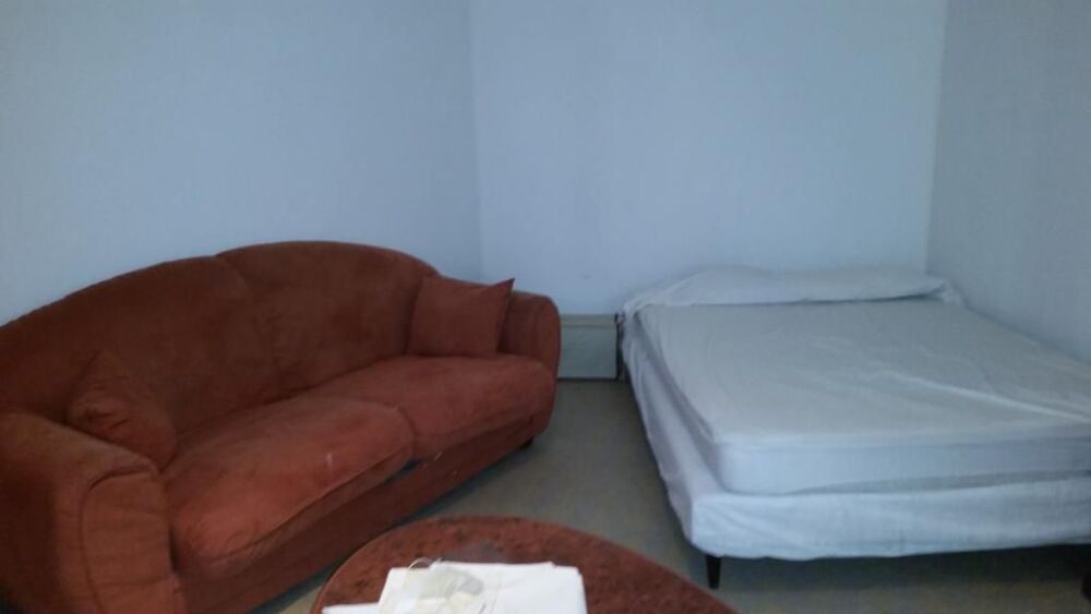Location Appartement Studio de 25m2 à louer sur Neuville-sur-Saône Neuville sur saone