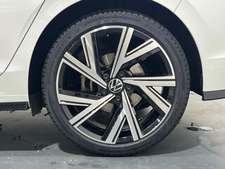 Golf 1.5 eTSI OPF 150 DSG7 R-Line 2024 occasion 31100 Toulouse