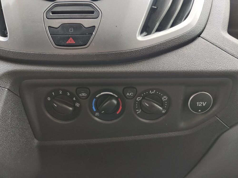 Transit FOURGON T310 L2H3 2.2 TDCI 100 AMBIENTE 2015 occasion 78200 Mantes La Jolie