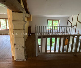  Immeuble � vendre 12 pi�ces 304 m�