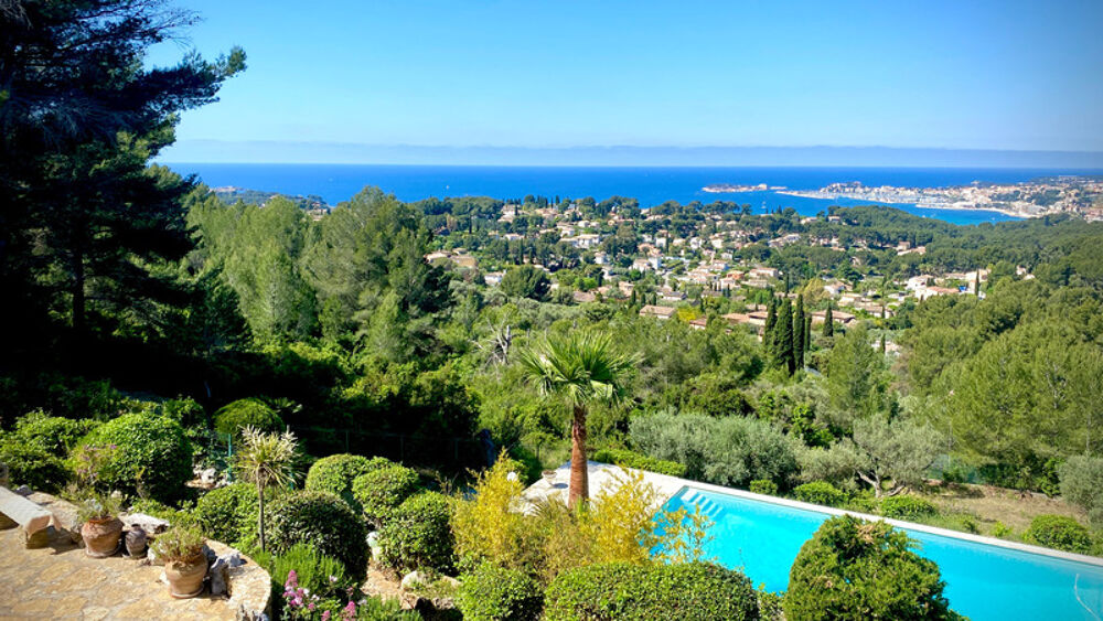 Maison 14 pièces 227 m² · à Sanary sur Mer · 227 m² · 1 895 000 €