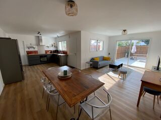  Maison à louer 4 pièces 97 m²