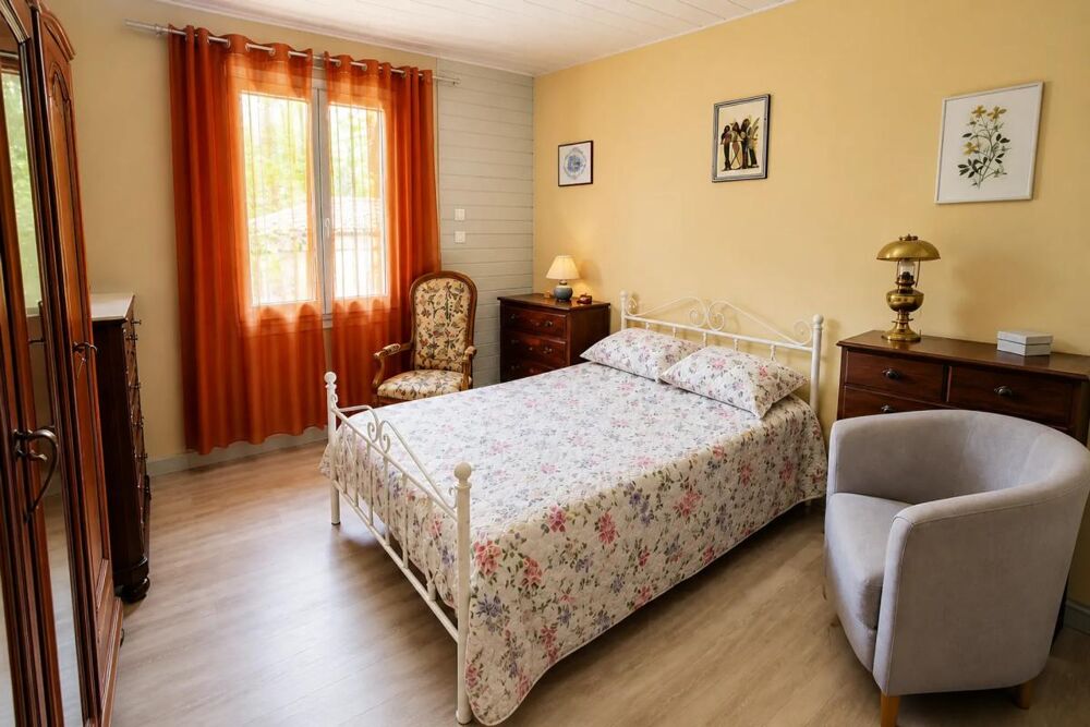 Maison de 5 pièces de 145 m² à Saint-Laurent-de-Cerdans