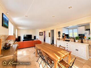 Vente Maison Maison 4 chambres avec jardin clos et double garage – Quartier des Sables Fontenay le fleury