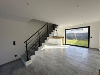  Maison � vendre 4 pi�ces 82 m�