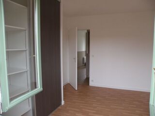  Maison à louer 4 pièces 87 m²
