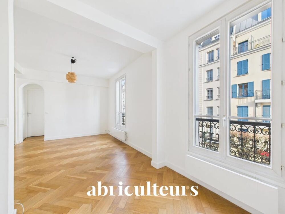 Puteaux Centre : Duplex 4 pièces  Charme de l'ancien & Volume