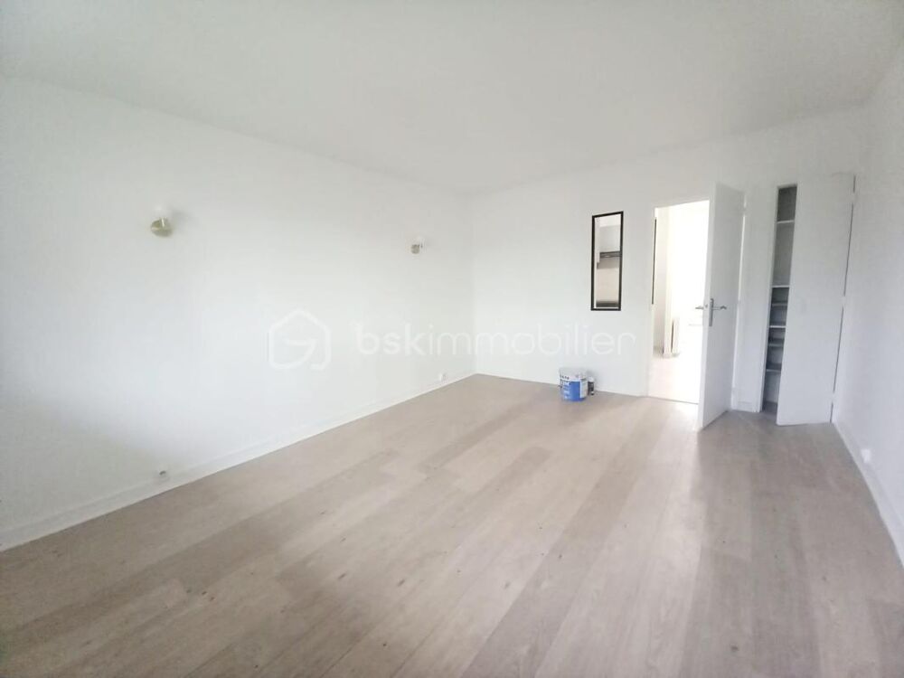 Vente Appartement Appartement 3 pièces composé de T2 et un Studio, 61.46m² au sol Noisy le sec