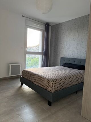  Appartement à louer 2 pièces 46 m²