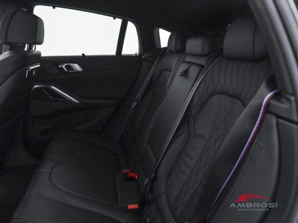 X6 xDrive30d M Sport Pro 2025 occasion 33000 Bordeaux