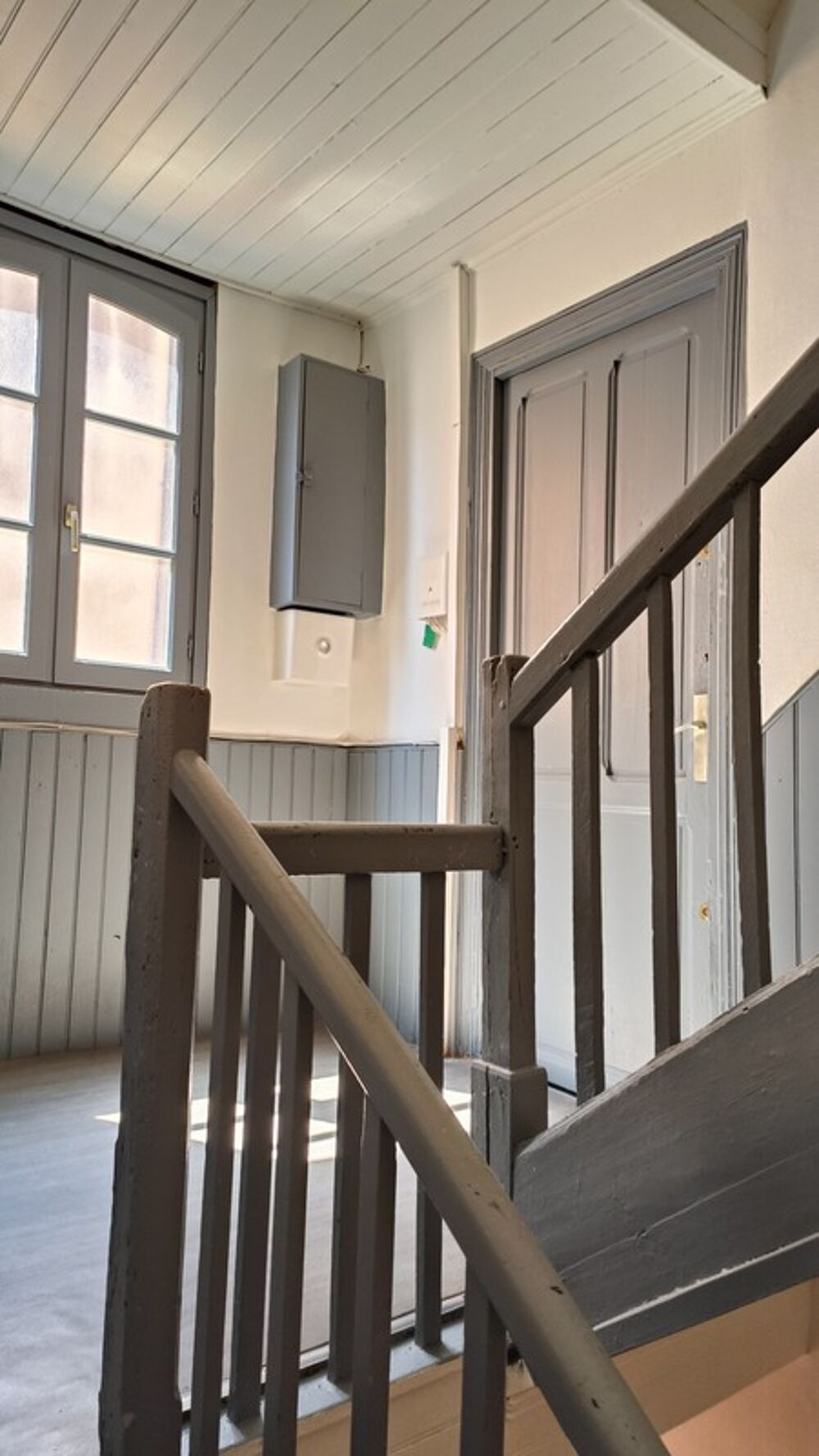 Location Appartement Toulouse Saint-Cyprien – Studio meublé 13 m² – Proche métro et commerces Toulouse