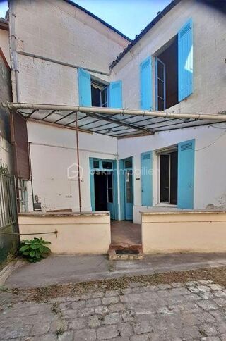  Maison � vendre 9 pi�ces 232 m�