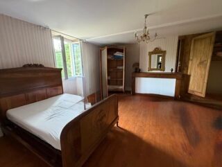  Propriété/château à vendre 8 pièces 230 m²