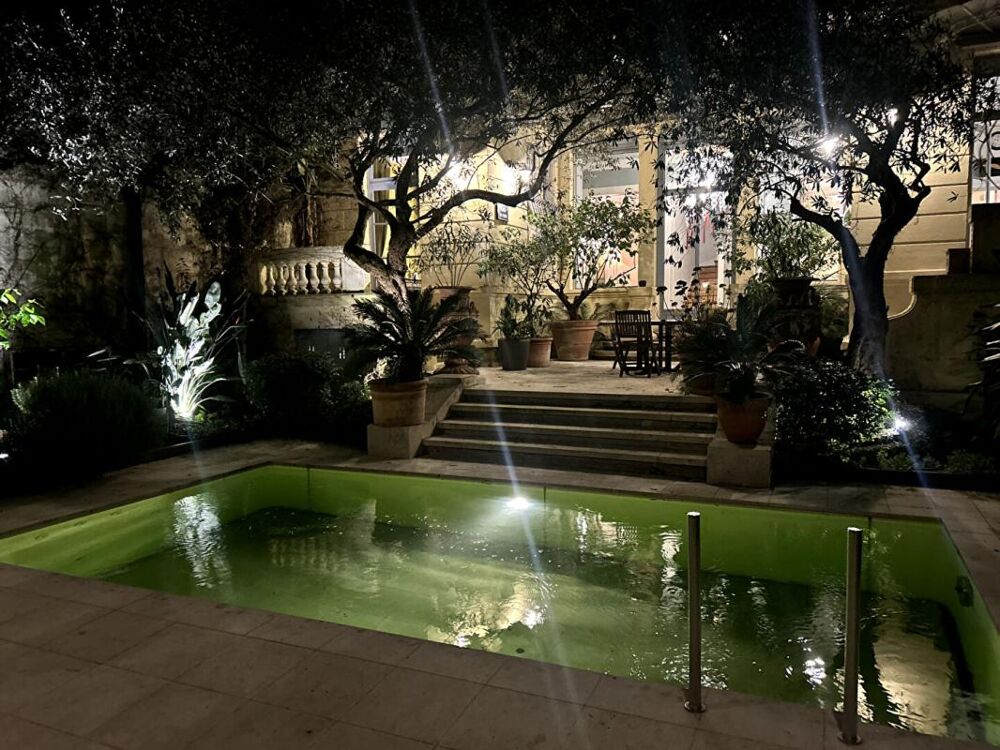 � vendre  Propri�t�/ch�teau Bordeaux (33000)