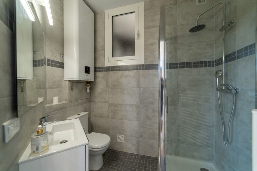 Location Appartement A louer, Appartement T3, 55 m², Quartier Le Port, Nice 06300, Alpes-Maritimes Nice