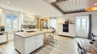  Appartement  vendre 5 pices 146 m