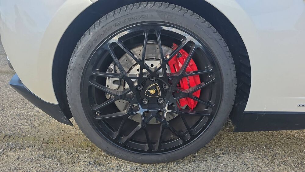 Gallardo 5.2 V10 LP 550-2 E-Gear Spyder - Automatique 2014 occasion 82000 Montauban