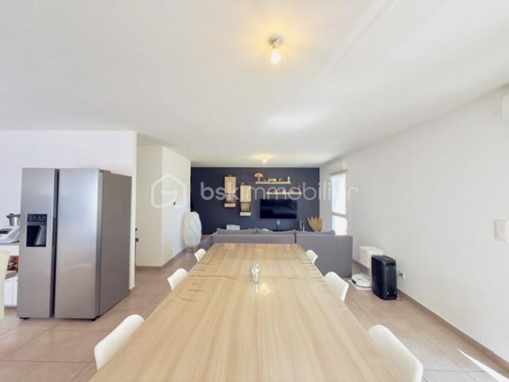 Comme une maison ! Superbe duplex avec jardin, terrasse, garage double et parking à Pfastatt