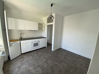  Appartement à louer 2 pièces 30 m²