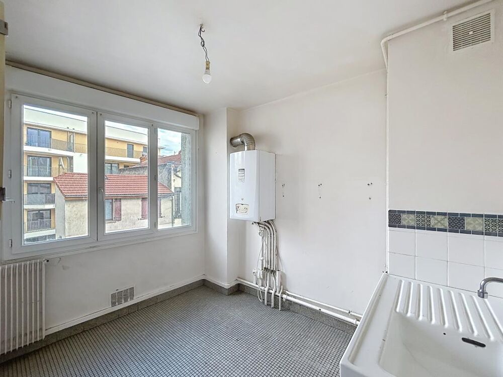 Location Appartement F2 avec balcon - SALINS Clermont ferrand