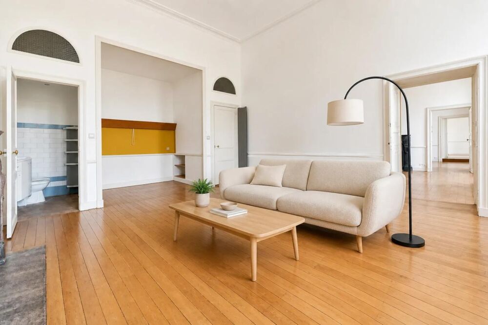 Appartement T4 spacieux avec 2 chambres - 127 m² - Nantes centre