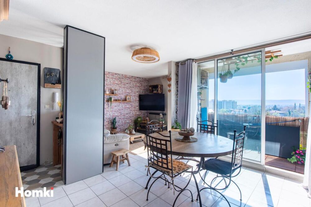 Vente Appartement Appartement T4 de 83 m2, Avenue Sainte-Anne Marignane