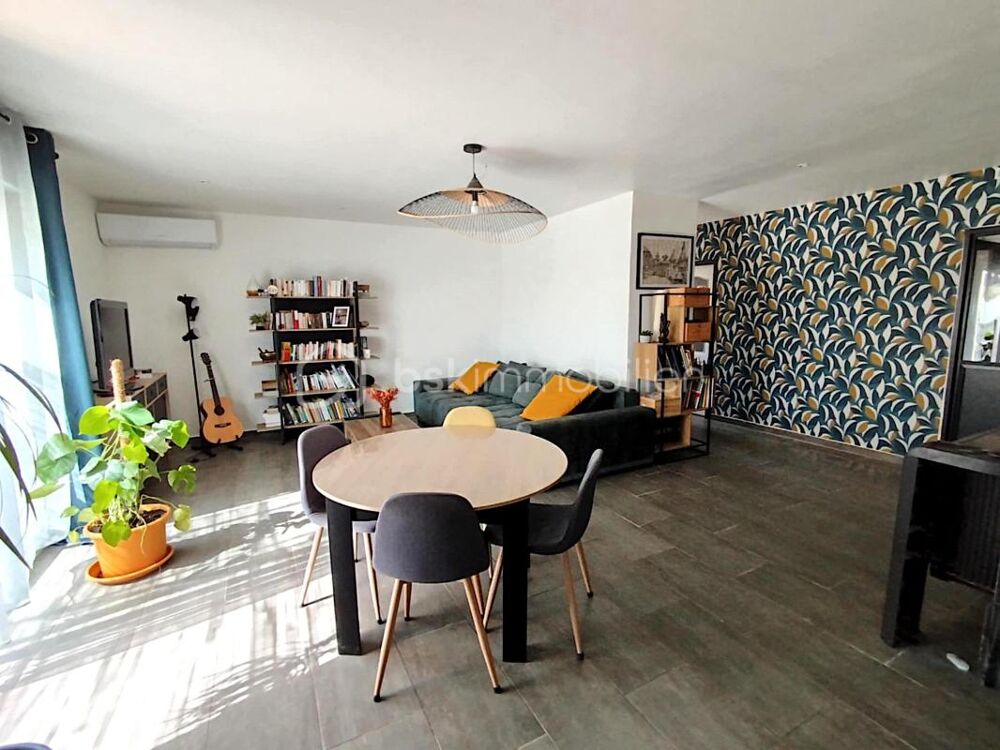 NOUVEAUTE !!! Belle villa de plain pied de 112 M2 avec piscine !