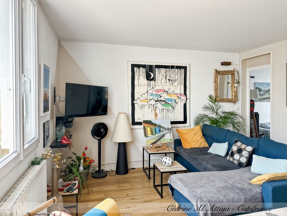 Vente Appartement LA ROCHELLE, Appartement à vendre 3 pièces de 64m2, 1er étage, cave et parking La rochelle