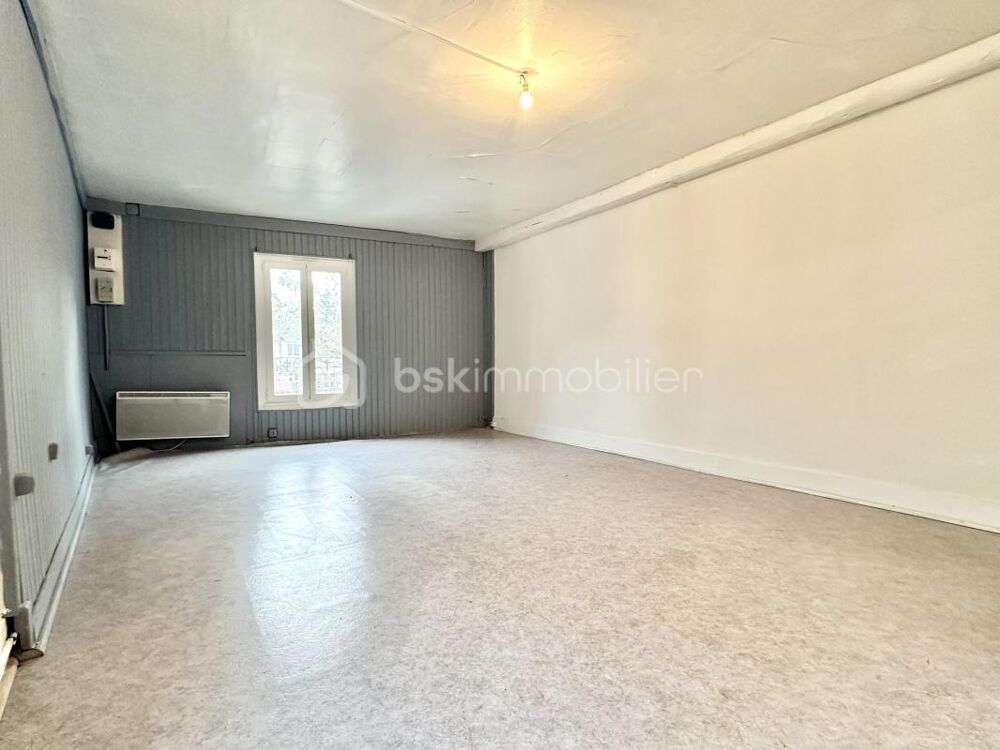 Vente Maison Ensemble immobilier polyvalent en centre-bourg Saint julien du sault
