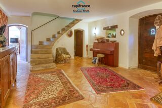  Propri�t�/ch�teau � vendre 7 pi�ces 230 m�