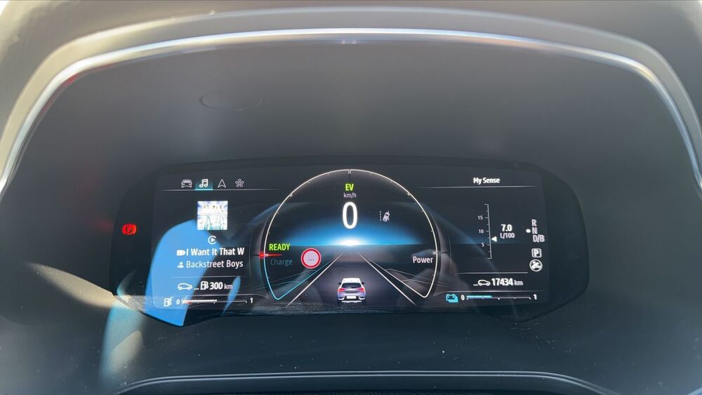 Captur II 1.6 E-Tech 145 Hybrid EDC Engineered - Entretien construc 2023 occasion 06600 Antibes