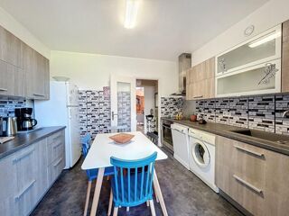  Appartement à louer 3 pièces 70 m²