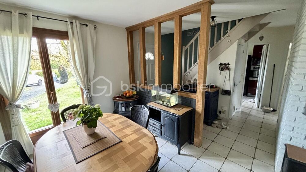 ? Maison familiale avec sous-sol total à Larchant  Cadre calme et forestier