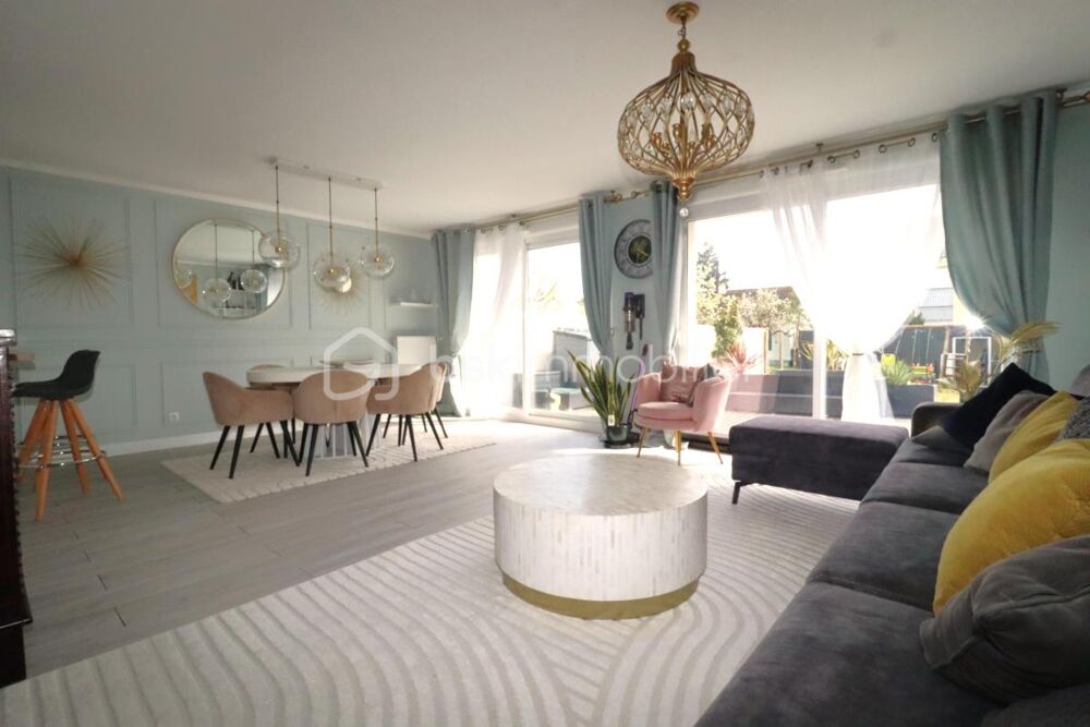 Vente Maison Maison aux beaux volumes 5 pièces 138 m² (4 ou 5 chambres) Breuillet
