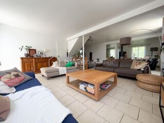  Maison à vendre 8 pièces 175 m²