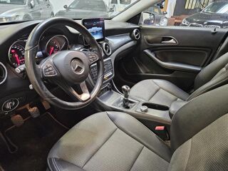 Classe CLA 180 d (117.912) SENSATION 2016 occasion 35520 La Chapelle Des Fougeretz