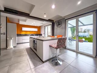  Maison � vendre 8 pi�ces 200 m�