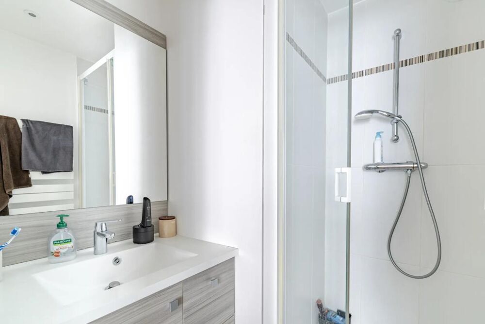 à vendre  Appartement Issy-les-Moulineaux (92130)