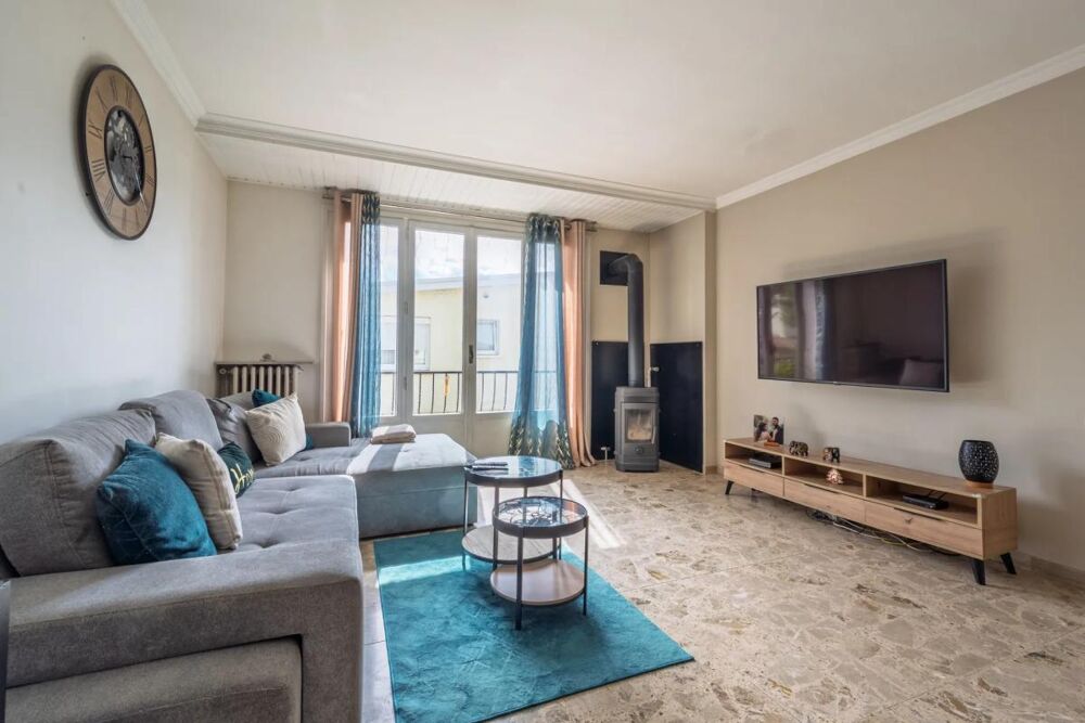 Maison familiale avec appartement aménagé en sous-sol-Juvisy sur Orge