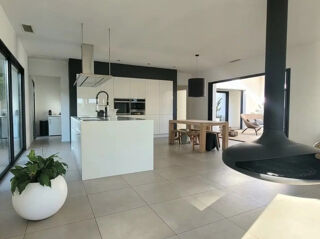  Villa à vendre 5 pièces 165 m²