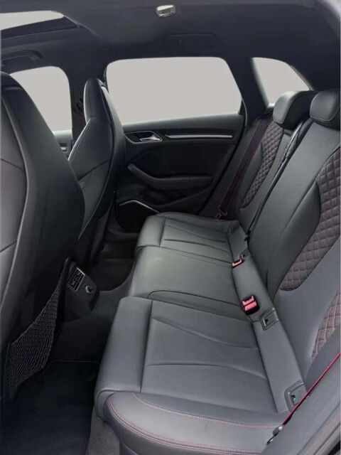 RS3 Sportback • 2.5 TFSI 400ch Toit ouvrant Fullblack 2019 occasion 33600 Pessac